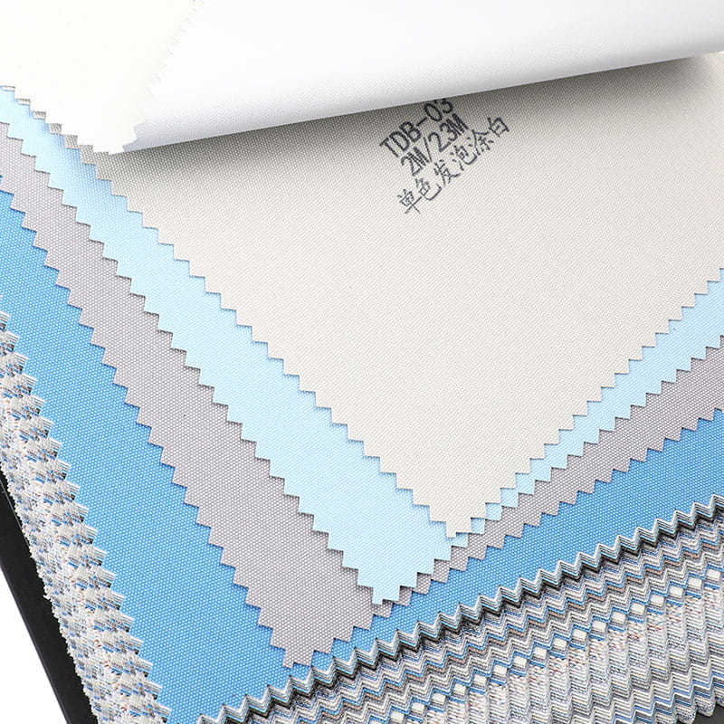 TDB 200/230 cm penový strieborný náter 100% zatemňujúca látka na roletu